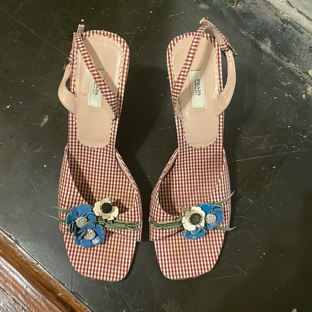 Vintage Prada Picnic Heel